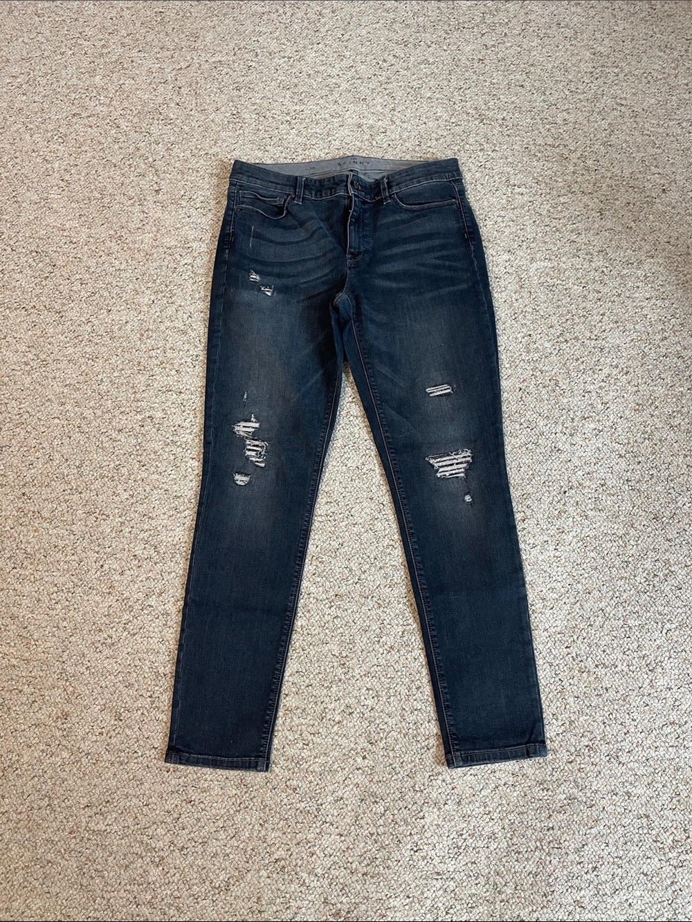White House Black Market Black Women’s Washed Skinny Jeans
